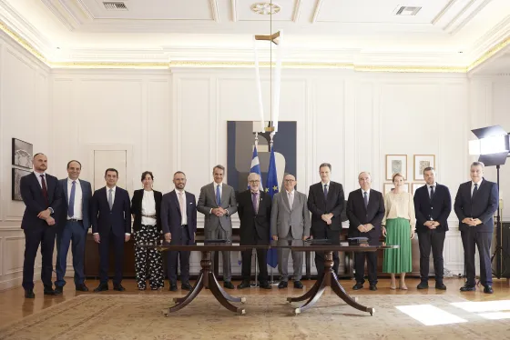 MITSOTAKIS HOYER