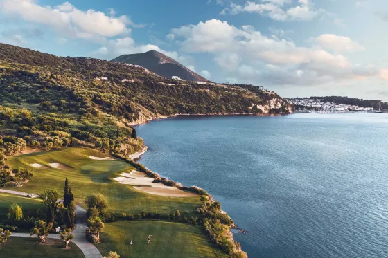 The Bay Course, Hole 2