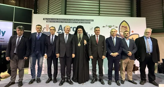 tsiaras