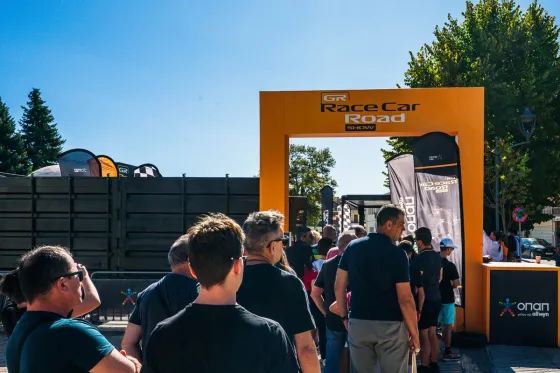Ουρές στα Ιωάννινα για το showcar της McLaren F1 Team