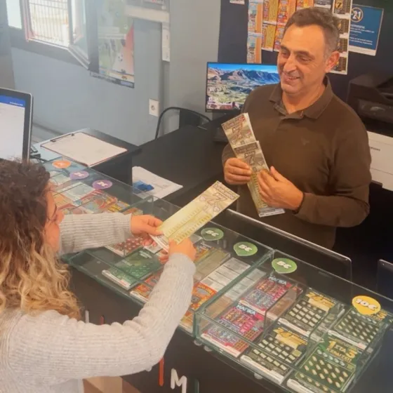 Θεόφιλο Πανταζής, ιδιοκτήτης καταστήματος ΟΠΑΠ στην Αργαλαστή Πηλίου.