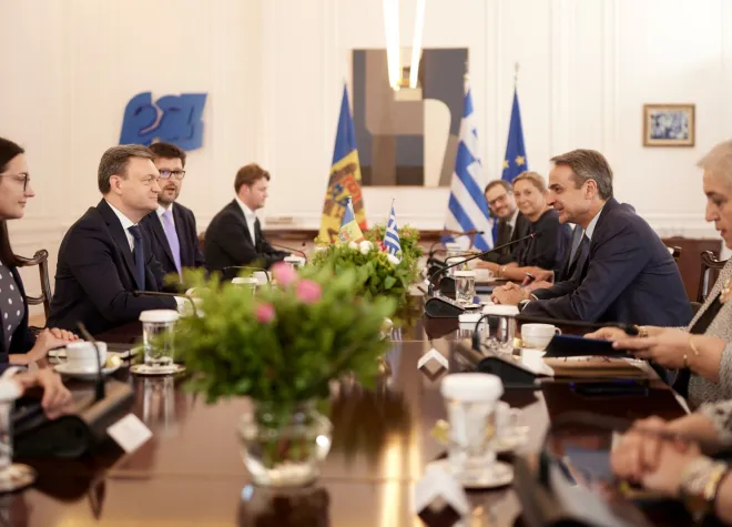 MITSOTAKIS MOLDAVIA PROTHIPOURGOS