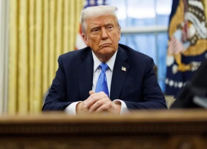 w14-65847trump09