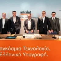 Κωνσταντίνος Φαρρής, Group CTO, Intralot Νίκος Νικολακόπουλος, CEO, Intralot, Inc. Χρυσόστομος Σφάτος, Group Deputy CEO, Intralot Ιωάννης Παπαβασιλείου, Οικονομικός Σύμβουλος, Intralot Ανδρέας Χρυσός, Group CFO, Intralot