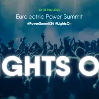 Power-Summit-lights