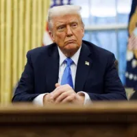 w14-65847trump09
