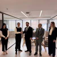 Ναυπηγεία Σαλαμίνας και ACT Infraport Ltd 