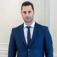 Βασίλης Έξαρχος