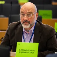 sakis arnaoutoglou