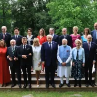 G7