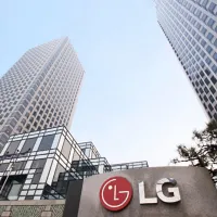 LG Twin Towers Day