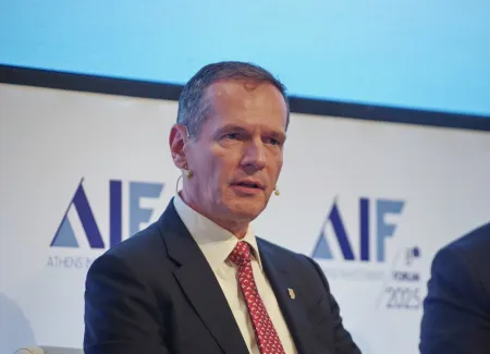 Μάνος Μανουσάκης