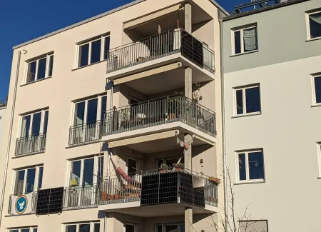 plug-in φωτοβολταϊκά