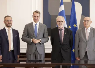 MITSOTAKIS HOYER