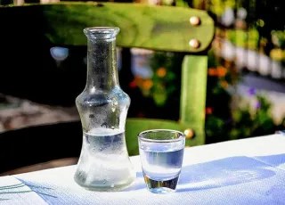 OYZO TSIPOURO