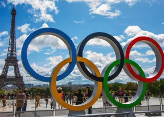 olympic-rings-eiffel-tower