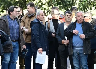 αγρότες μαξίμου