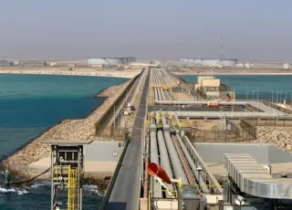 αγωγός East-West